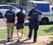 Two arrested on fraud charges - Darwin