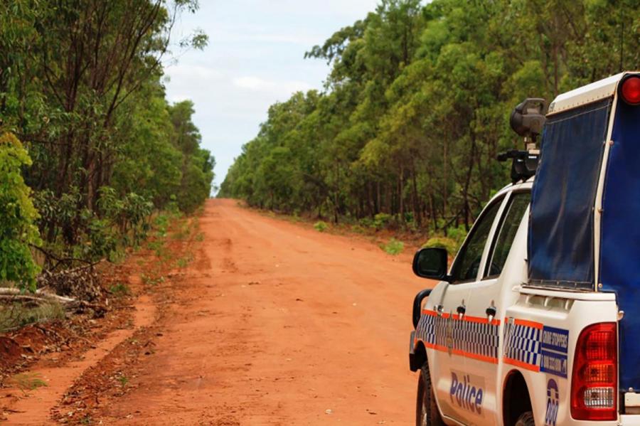 Driving to Nhulunbuy